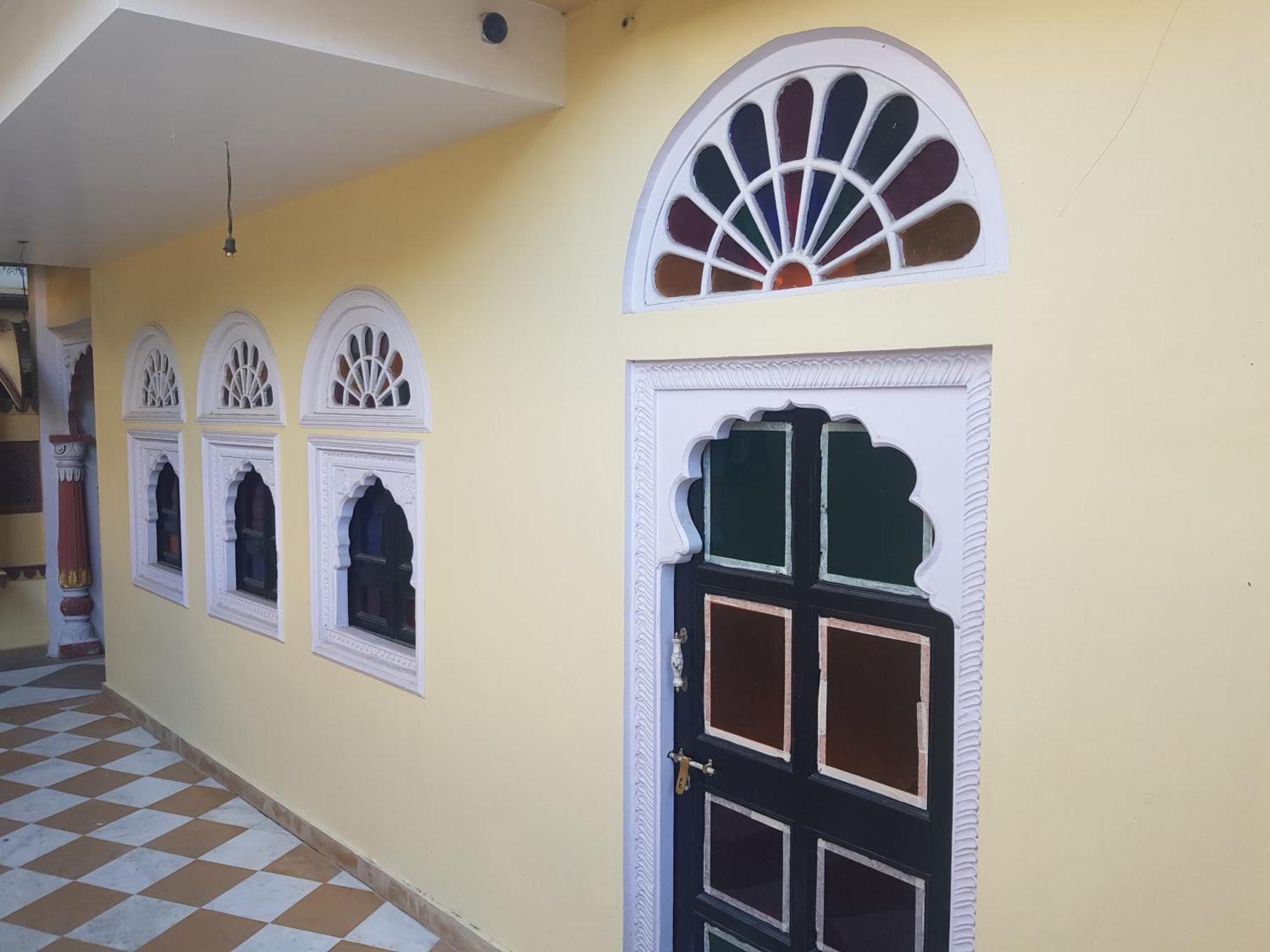 شقة Sureli Haveli جايبور الغرفة الصورة